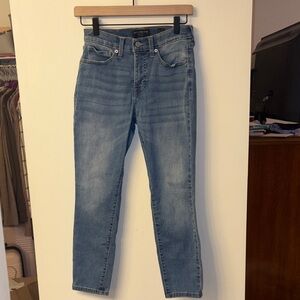 Lucky Brand Classic Skinny Blue Jeans
